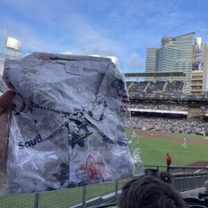 San Diego Padres Patriotic Aloha Shirt Blue Angels 5/26/26 Size Large IN HAND